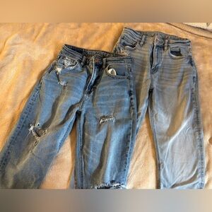 2 American Eagle mom jeans size 0 !!!!!! They come together!